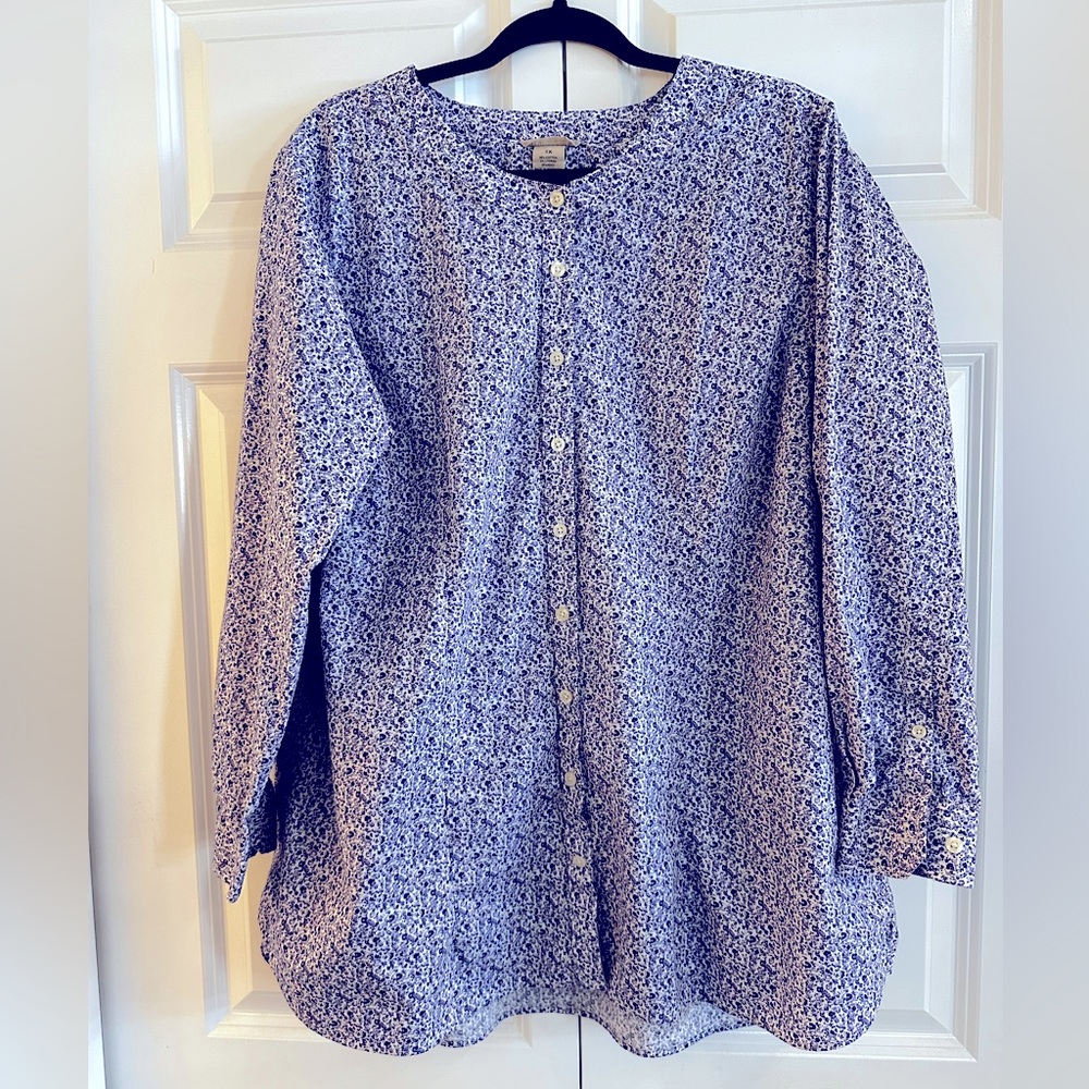 Duluth Trading Company Woman’s plus size purple/lavendar floral blouse 1X